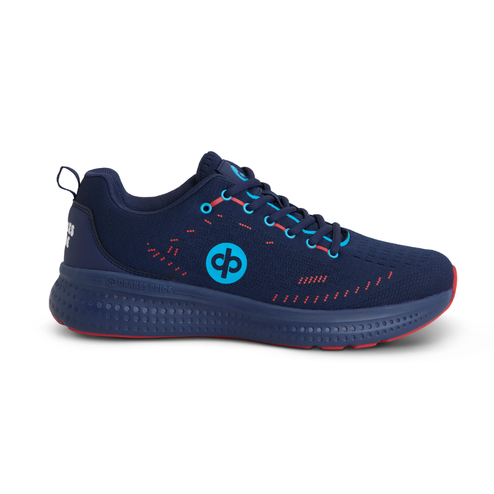 Drakes Pride Men’s Renegade 4E Wide Lawn Bowls Shoe in Navy and Red – Front View